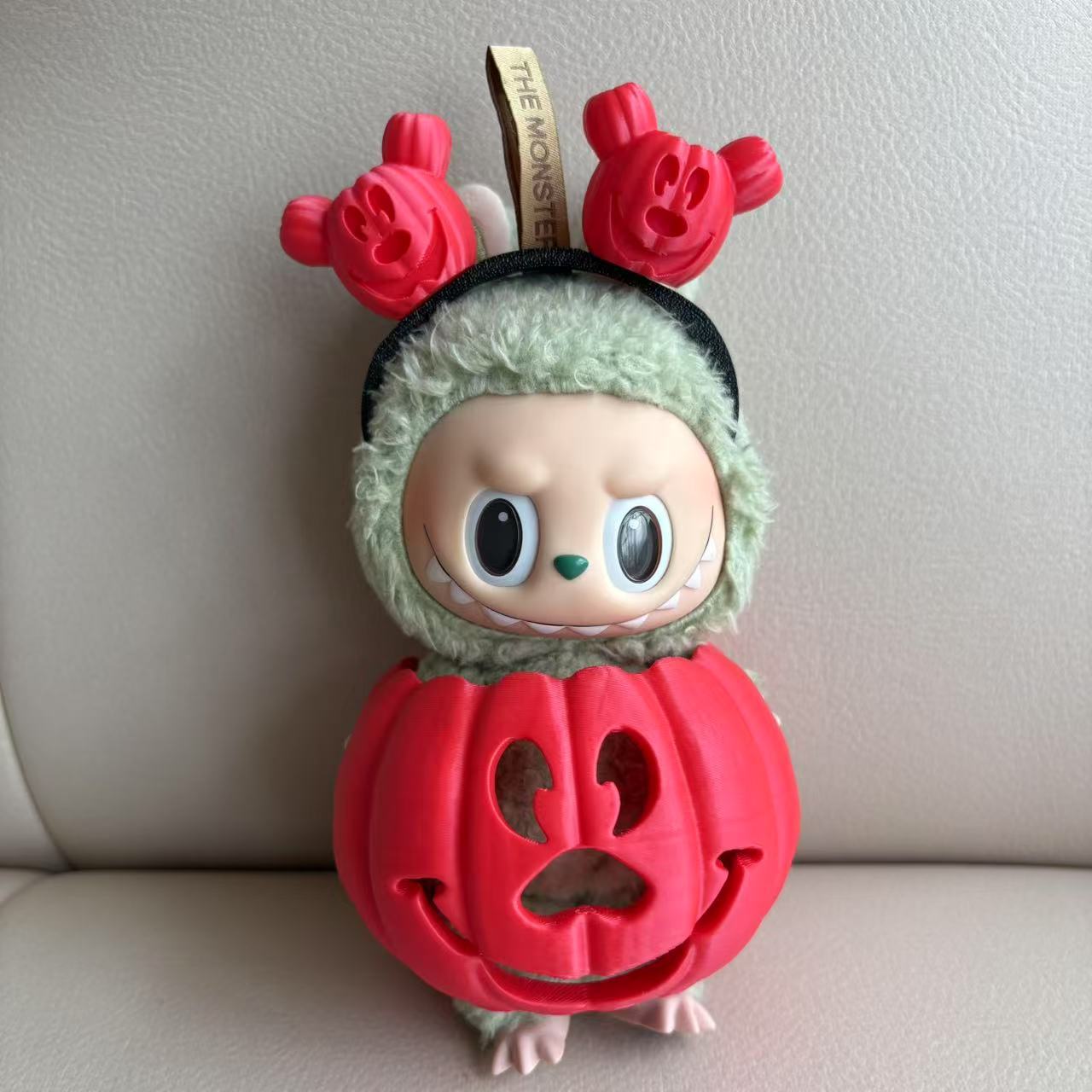 15cm Labubu Halloween Pumpkin Outfit with Gradient Color Clothes & Hand Carved Headband, Cosplay Costume for Labubu Doll
