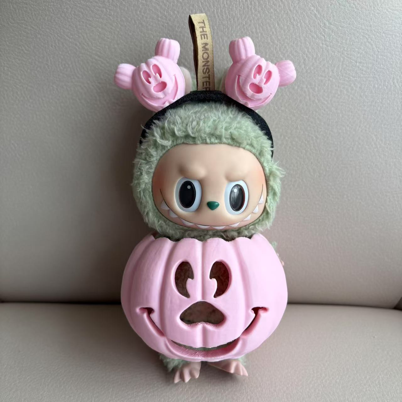 15cm Labubu Halloween Pumpkin Outfit with Gradient Color Clothes & Hand Carved Headband, Cosplay Costume for Labubu Doll