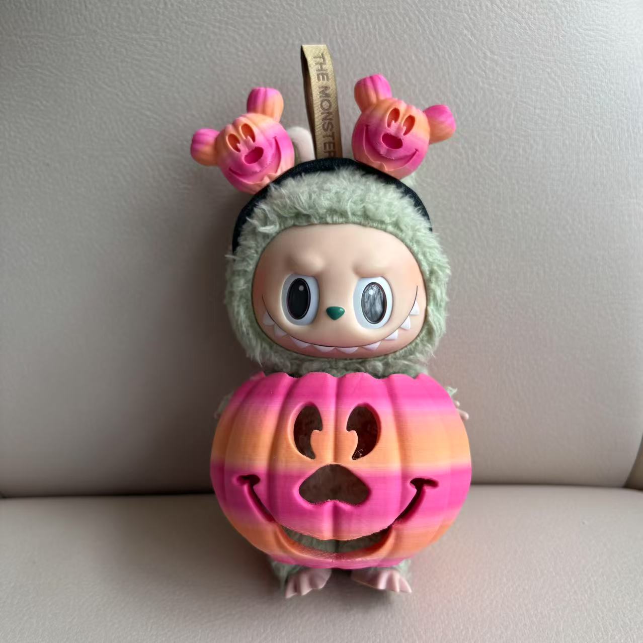 15cm Labubu Halloween Pumpkin Outfit with Gradient Color Clothes & Hand Carved Headband, Cosplay Costume for Labubu Doll
